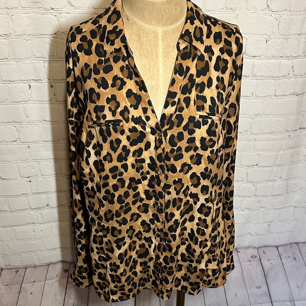 Dana Buchman Animal Print Button Up Long Sleeve Top - Picture 3 of 5